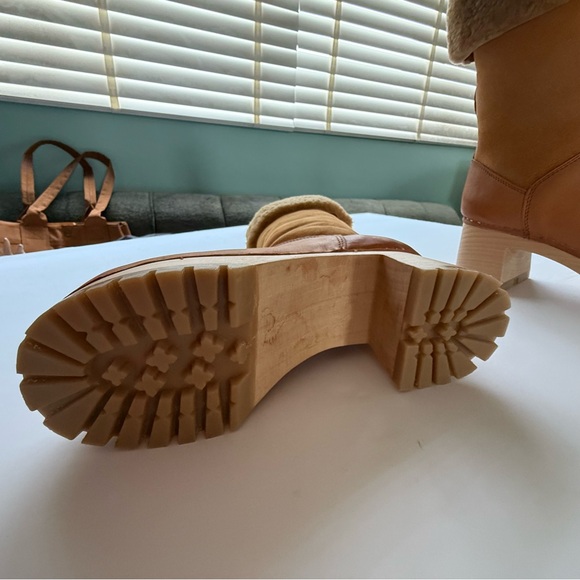 Swedish Hasbeens high shearling boot, nature color size 38 NEW WITH BOX - Picture 11 of 11